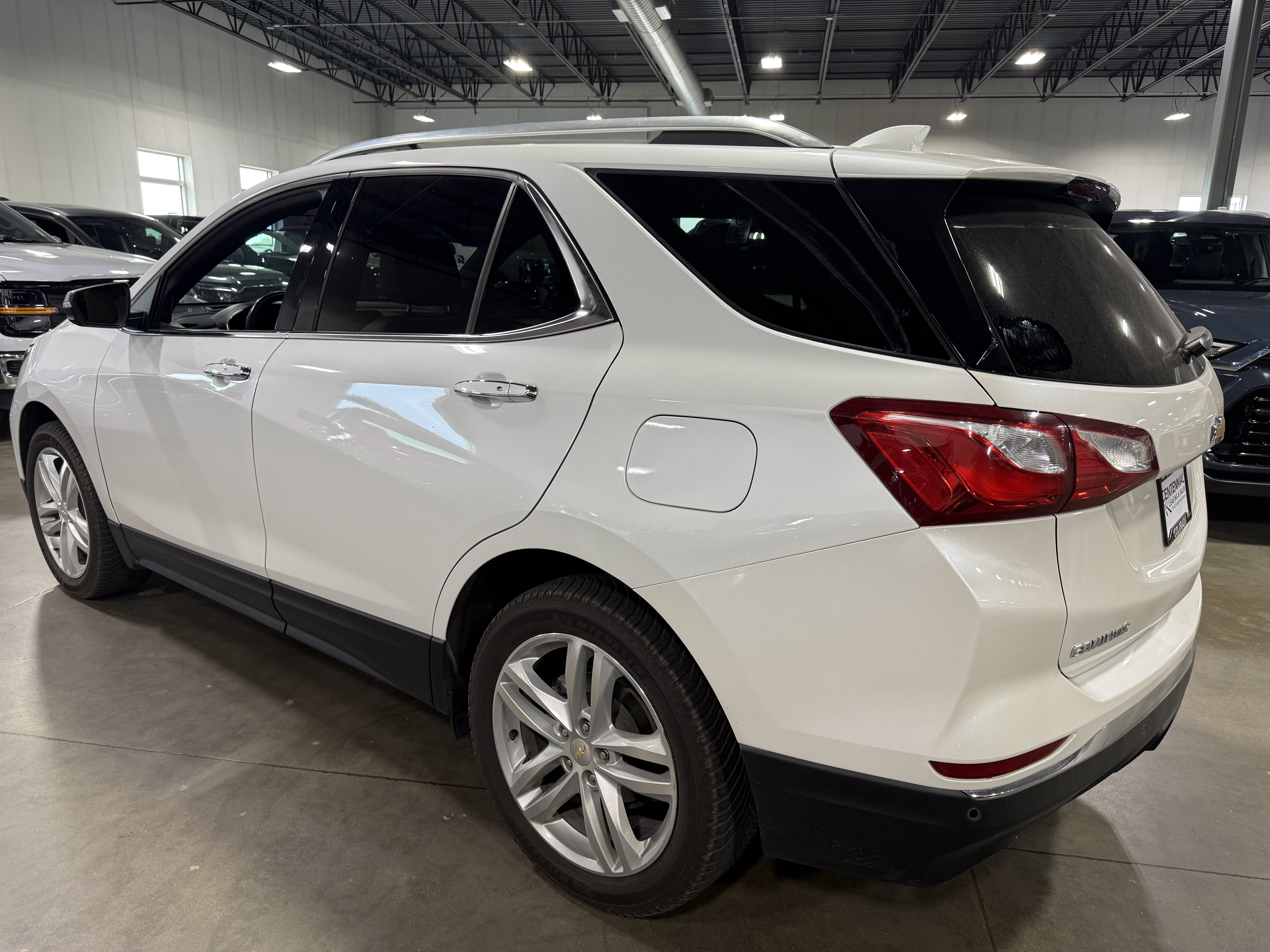 Used 2018 Chevrolet Equinox Premier AWD/4WD image 5