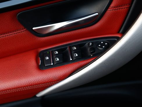 Used 2017 BMW 340i xDrive Sedan image 53