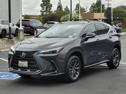 Used 2025 Lexus NX 350h AWD w/ Premium Package image 8