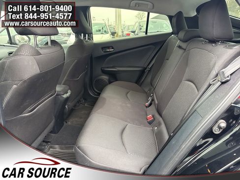 Used 2022 Toyota Prius LE image 23