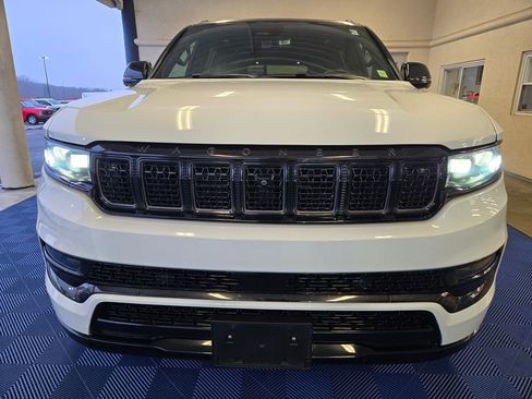 Used 2024 Jeep Grand Wagoneer L Series II w/ Quick Order Packagew 28T image 2