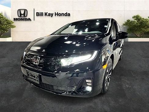 Used 2025 Honda Odyssey Elite image 7