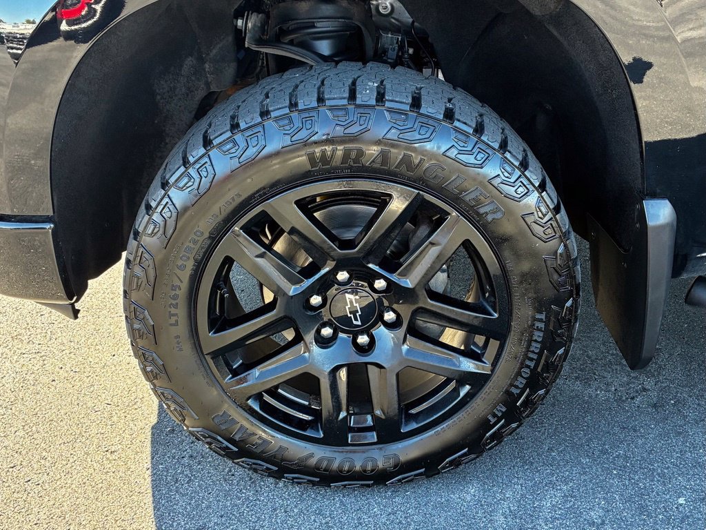 Used 2023 Chevrolet Silverado 1500 LT Trail Boss w/ LT Trail Boss Premium Package AWD/4WD image 37