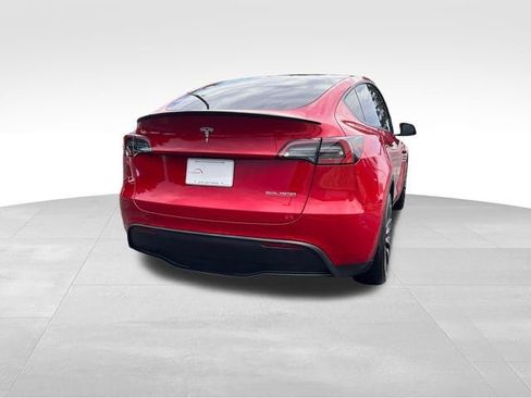 Used 2022 Tesla Model Y Performance AWD/4WD image 5