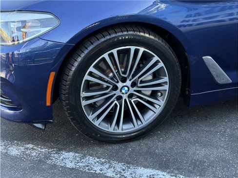Used 2017 BMW 530i image 12