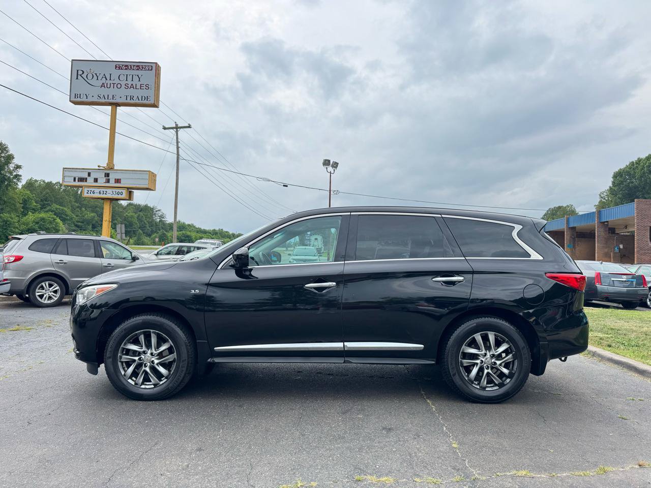 Used 2014 INFINITI QX60 Luxe w/ Premium Plus Package AWD/4WD image 8