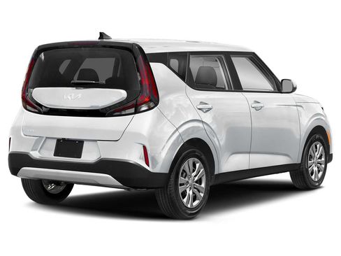 Used 2025 Kia Soul LX FWD image 2