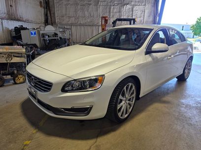 Used 2018 Volvo S60 T5 Inscription Platinum w/ Climate Package