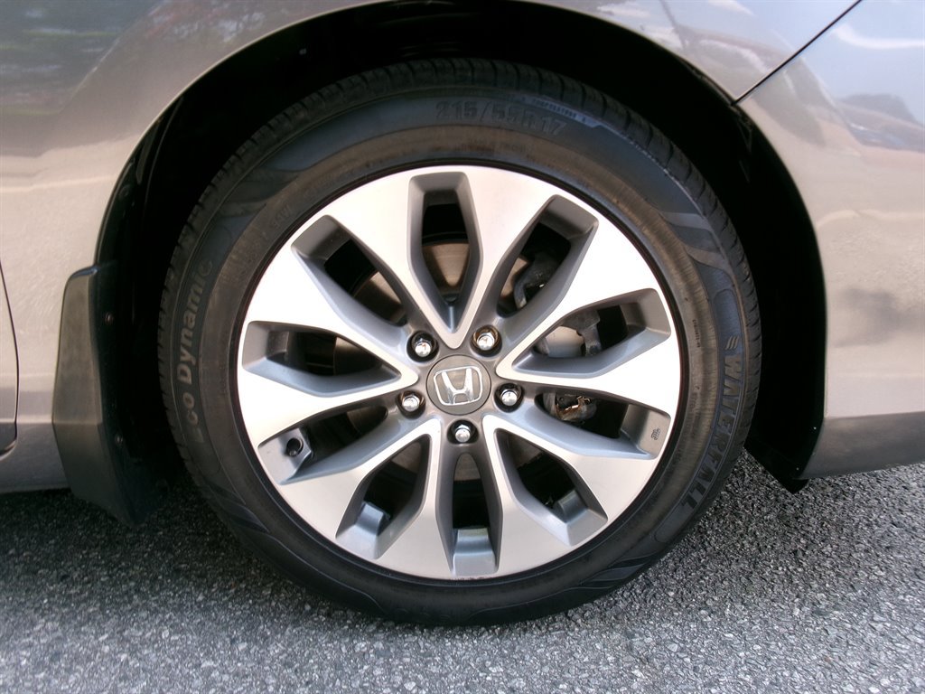 Used 2014 Honda Accord EX-L image 34