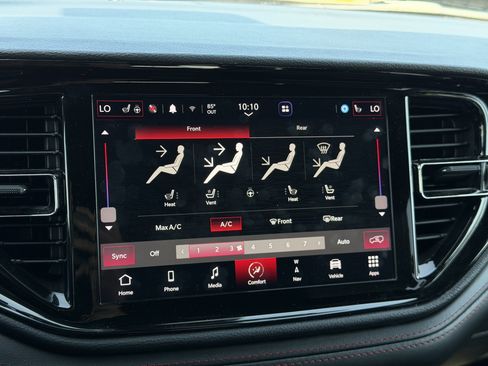 Used 2023 Dodge Durango GT AWD/4WD image 45