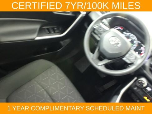 Used 2025 Toyota RAV4 XLE w/ Convenience Package FWD image 16