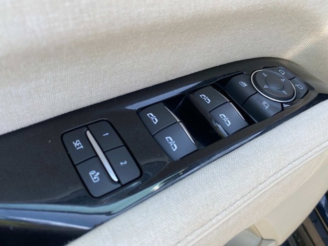 Used 2021 Cadillac Escalade ESV Premium Luxury Platinum AWD/4WD image 14