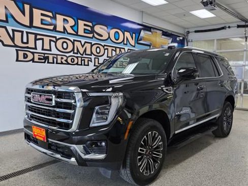 Used 2026 GMC Yukon Elevation AWD/4WD image 1