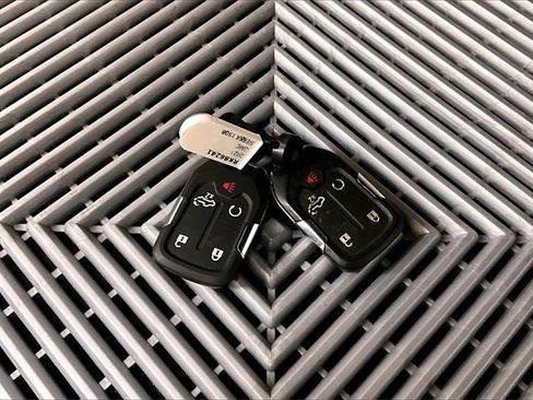 Used 2021 GMC Sierra 1500 Elevation w/ X31 Off-Road Package image 10