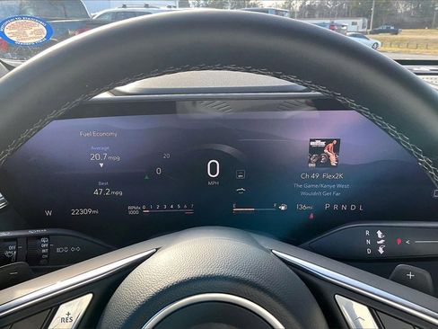 Used 2025 Buick Enclave Preferred image 13