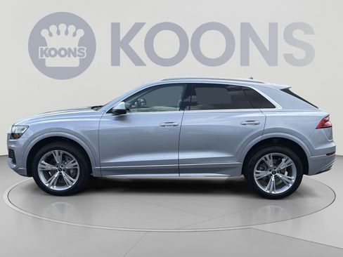 Used 2022 Audi Q8 Premium AWD/4WD image 2