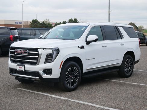 Used 2025 GMC Yukon Elevation AWD/4WD image 5
