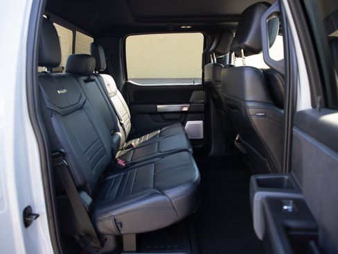 Used 2025 Ford F350 Platinum w/ Tremor Off-Road Package AWD/4WD image 14