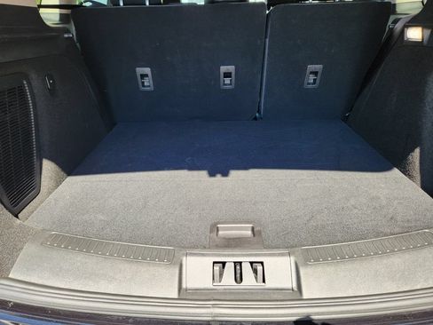 Used 2025 Lincoln Corsair AWD w/ Equipment Group 101A image 24