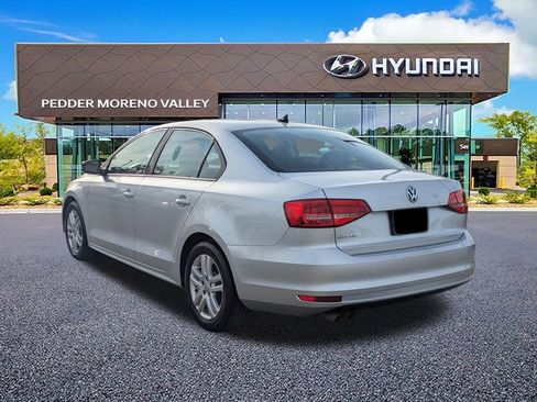 Used 2015 Volkswagen Jetta S image 6