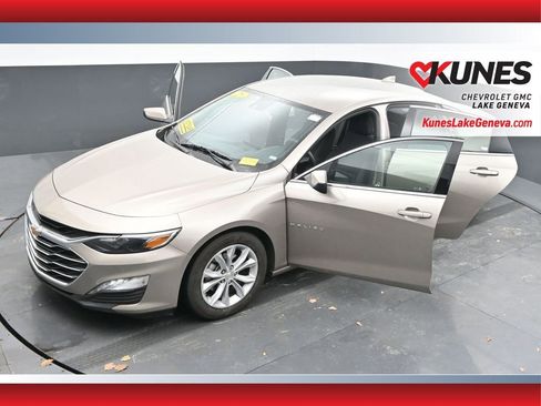 Used 2025 Chevrolet Malibu LT image 58