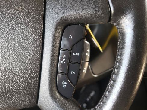 Used 2020 Chevrolet Express 3500 Extended w/ Driver Convenience Package RWD image 21