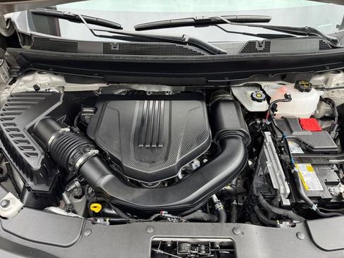 Certified 2026 Chevrolet Traverse Z71 w/ Enhanced Driving Package AWD/4WD image 16