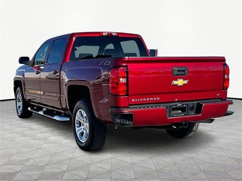 Used 2018 Chevrolet Silverado 1500 LT w/ All Star Edition image 4