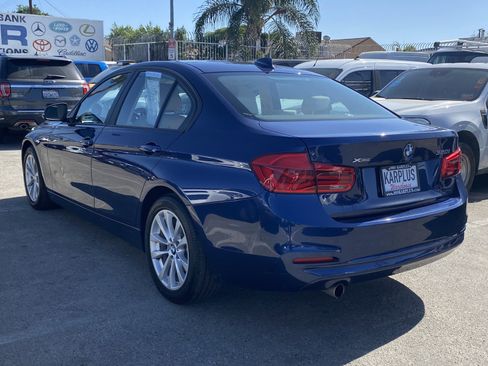 Used 2018 BMW 320i xDrive Sedan image 9