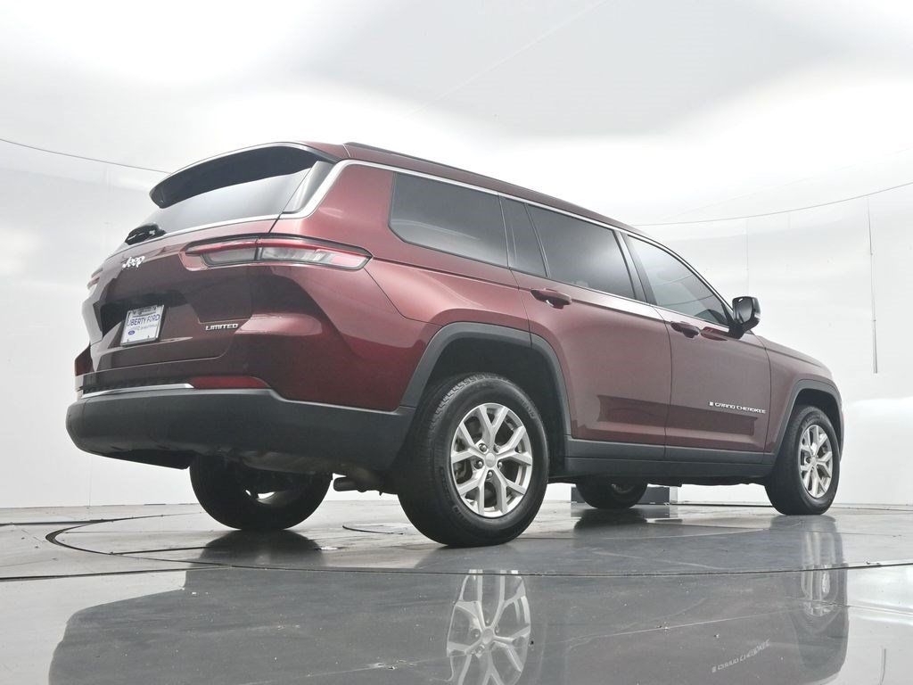Used 2023 Jeep Grand Cherokee L Limited RWD image 38