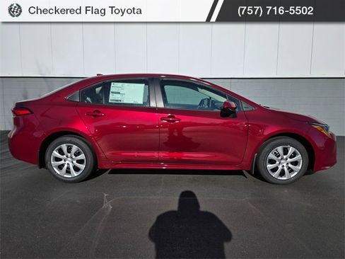 New 2026 Toyota Corolla LE image 2
