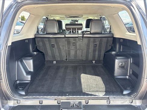 Used 2021 Toyota 4Runner TRD Off-Road Premium w/ Moonroof Package AWD/4WD image 22