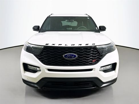 Used 2020 Ford Explorer ST w/ ST Street Pack image 2