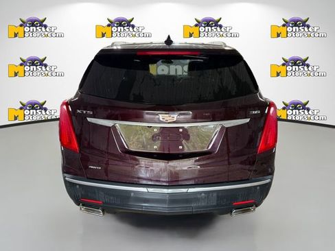 Used 2017 Cadillac XT5 Luxury w/ Driver Awareness Package AWD/4WD image 5