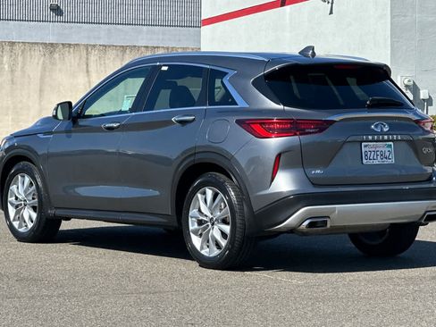 Used 2022 INFINITI QX50 Luxe AWD/4WD image 7