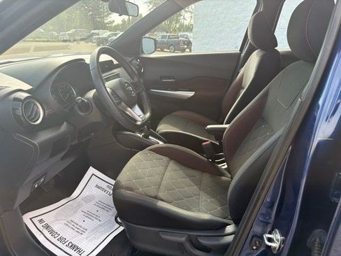 Used 2020 Nissan Kicks SR FWD image 13