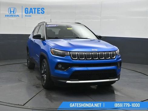 Used 2022 Jeep Compass Limited AWD/4WD image 5