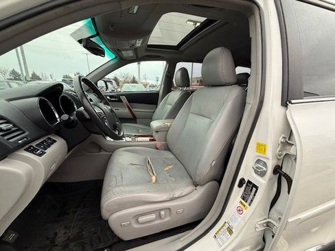 Used 2011 Toyota Highlander Limited image 14