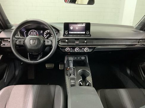 Certified 2025 Honda Civic Sport image 8