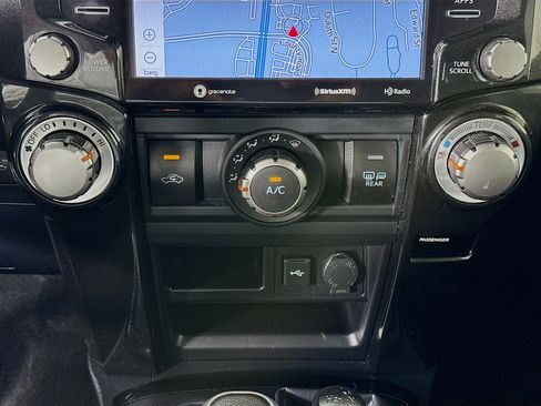 Certified 2023 Toyota 4Runner TRD Off-Road Premium AWD/4WD image 16