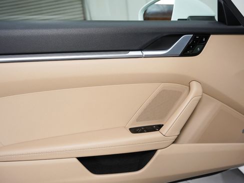 Used 2020 Porsche 911 Carrera image 37