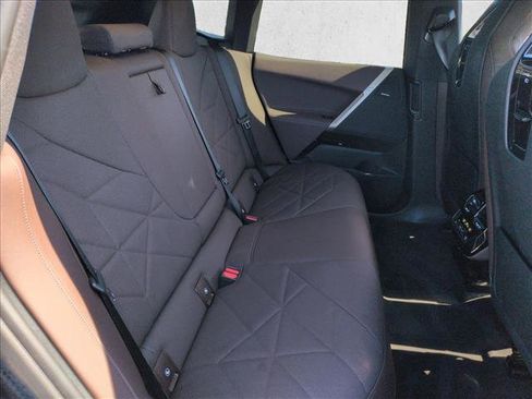 Used 2026 BMW iX xDrive60 AWD/4WD image 21