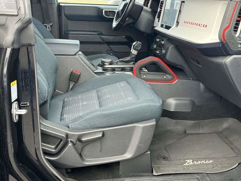Used 2024 Ford Bronco Heritage Edition image 23