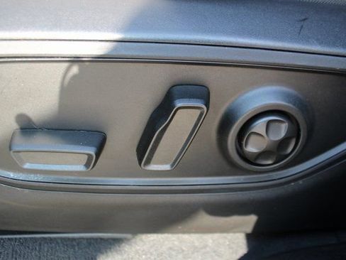 Used 2022 Jeep Grand Cherokee Trailhawk w/ Luxury Tech Group III image 16