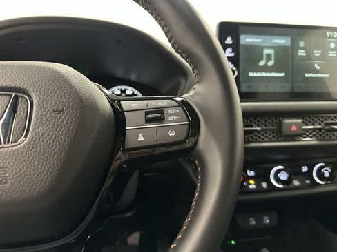 Certified 2026 Honda HR-V Sport image 18