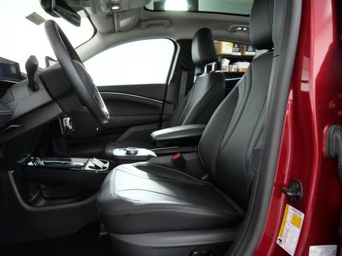 Certified 2024 Ford Mustang Mach-E Premium AWD/4WD image 14