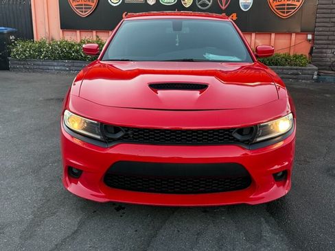 Used 2022 Dodge Charger R/T RWD image 3