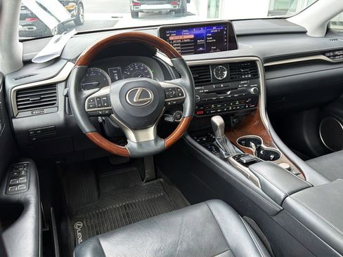 Used 2019 Lexus RX 350 AWD w/ Navigation Package image 18