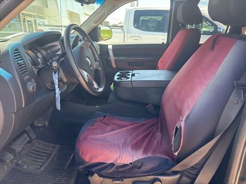 Used 2010 Chevrolet Silverado 1500 LT w/ Power Pack Plus AWD/4WD image 6