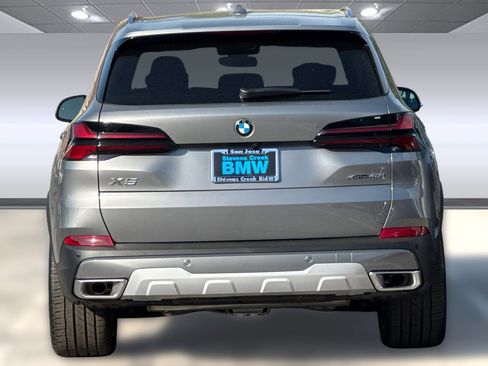 New 2026 BMW X5 xDrive40i image 9